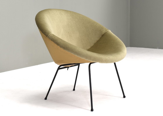 Image 1 of 1950’s Circle Lounge Chair in Velvet and Metal – circa 1950