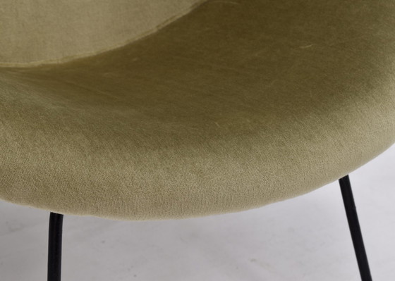 Image 1 of 1950’s Circle Lounge Chair in Velvet and Metal – circa 1950