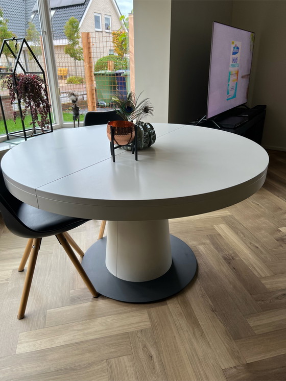 Image 1 of Bo concept dining table