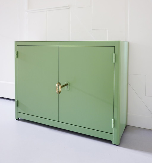 Lensvelt Studio Job sideboard green