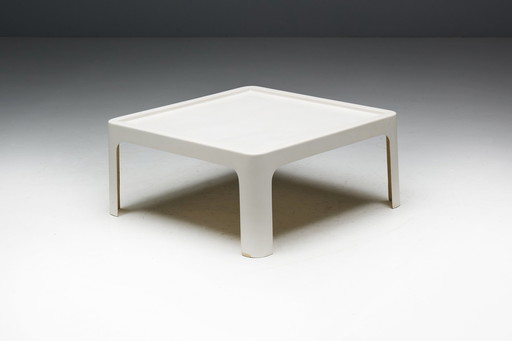 Arflex 'Solar' Coffee Table In Fiberglass By Carlo Bartoli, Italy, 1960S