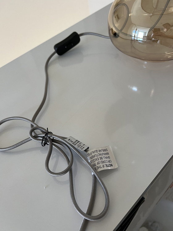 Image 1 of Lampada da tavolo Torino in vetro ambrato e lino