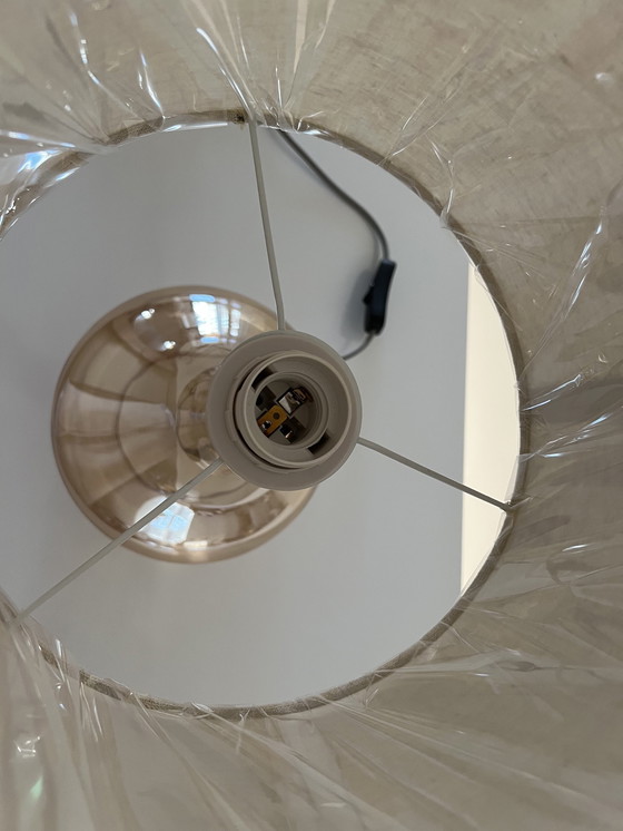 Image 1 of Lampada da tavolo Torino in vetro ambrato e lino