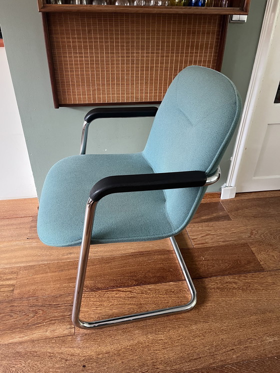 Image 1 of Ahrend Cantilever Chair