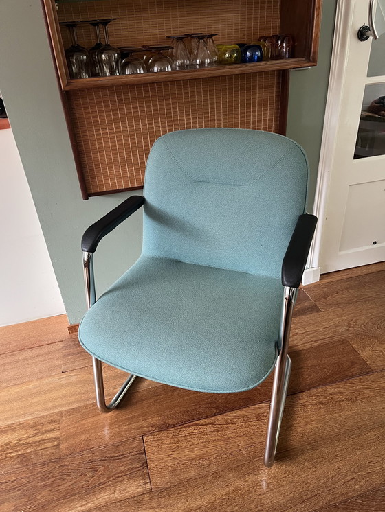 Image 1 of Ahrend Cantilever Chair