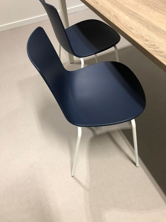 Image 1 of Enea Lottus Chair Dark Blue