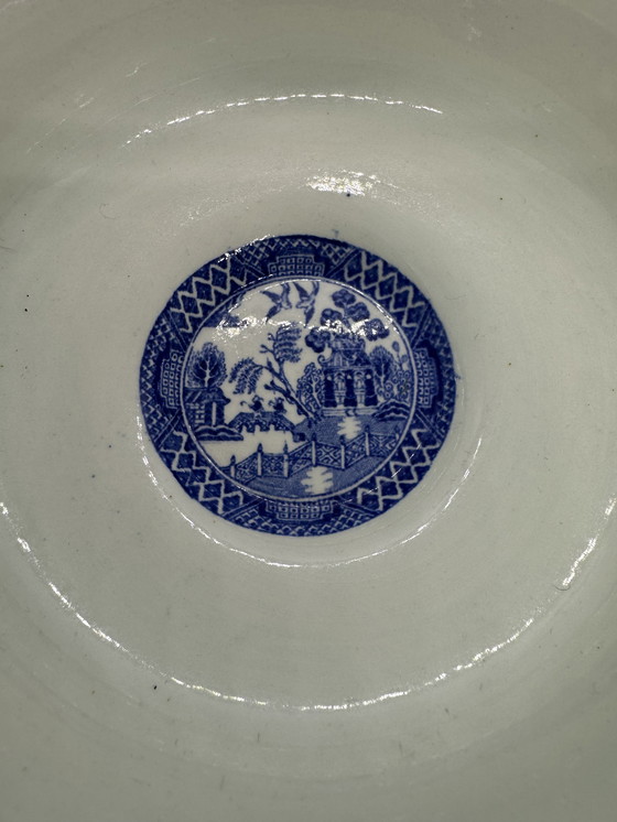 Image 1 of 2x Earthenware cabinet bowls