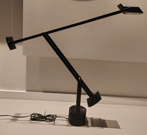 Artemide Tizio Table Lamp