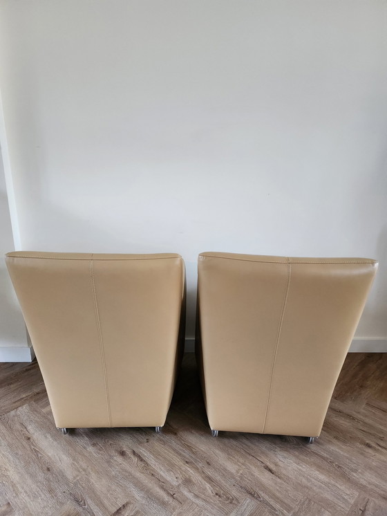 Image 1 of 2X Leolux Galathea Armchairs