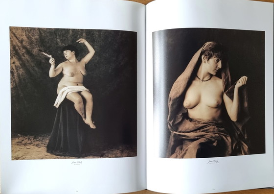 Image 1 of Nudes 3 boek