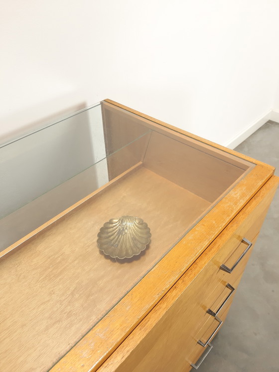 Image 1 of Bancone vintage in legno impiallacciato con cassetti