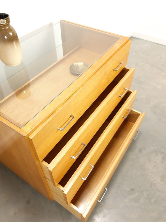 Image 1 of Bancone vintage in legno impiallacciato con cassetti