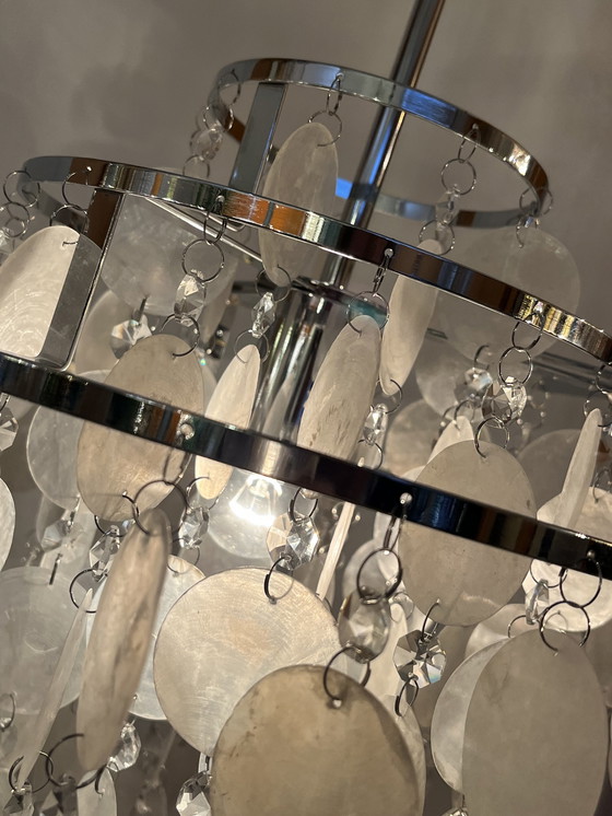 Image 1 of Lampe pendante vintage capiz shell perle opaline chandelier cristal