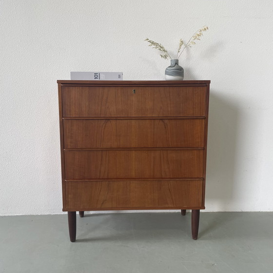 Image 1 of Vintage chest of drawers