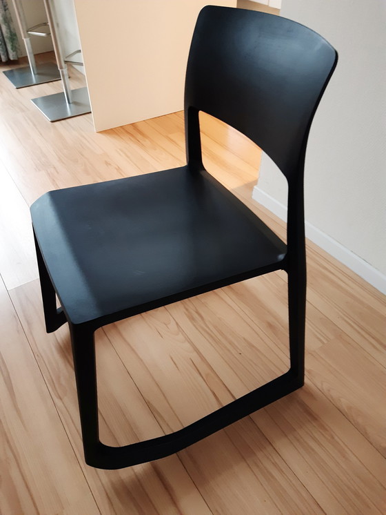 Image 1 of Vitra Tip Ton chair