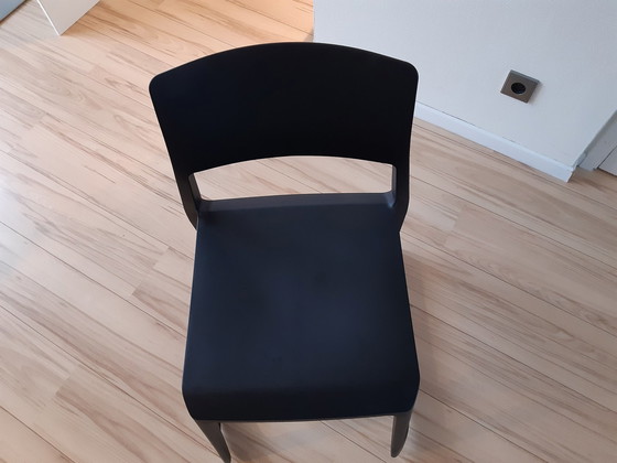 Image 1 of Vitra Tip Ton chair