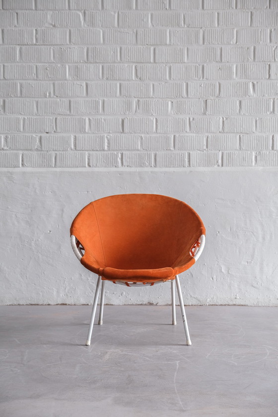 Image 1 of Lush & co Balloon chair