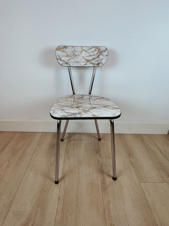 Image 1 of Chaise vintage en formica