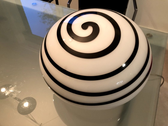 Image 1 of Lampada da tavolo Ilu di Vetro