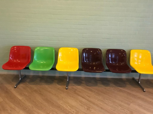 Artifort Spirit Bucket Chairs For Sale