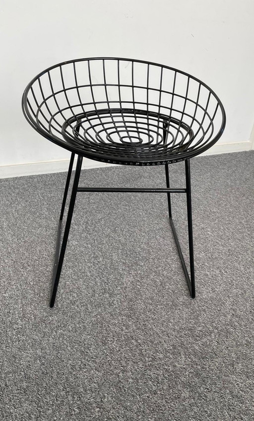 1x Wire chair