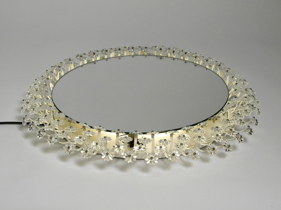 Image 1 of Grand miroir floral éclairé de Schöninger, Mid Century Modern | Diamètre 58 cm