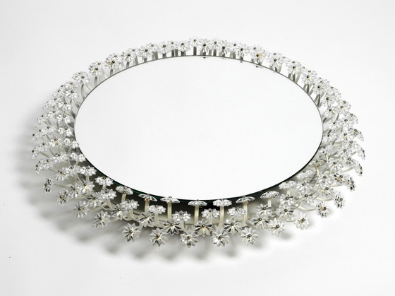 Image 1 of Grand miroir floral éclairé de Schöninger, Mid Century Modern | Diamètre 58 cm