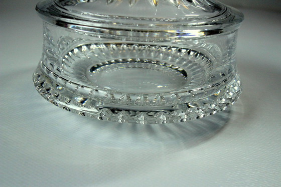 Image 1 of 1930S Art Deco lead crystal bonbonnière, heavy tin box