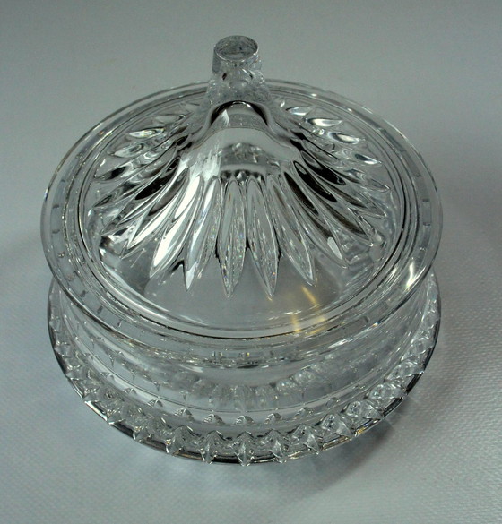 Image 1 of 1930S Art Deco lead crystal bonbonnière, heavy tin box