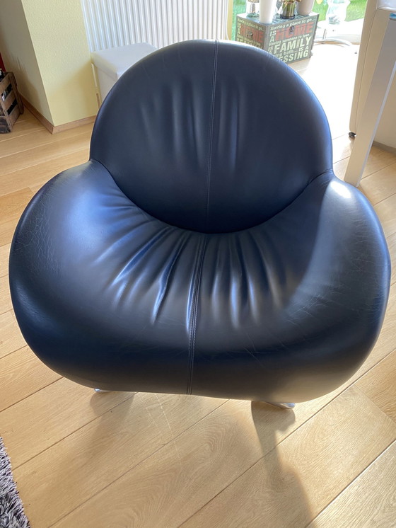 Image 1 of Leolux Papageno Chair Night Blue Leather