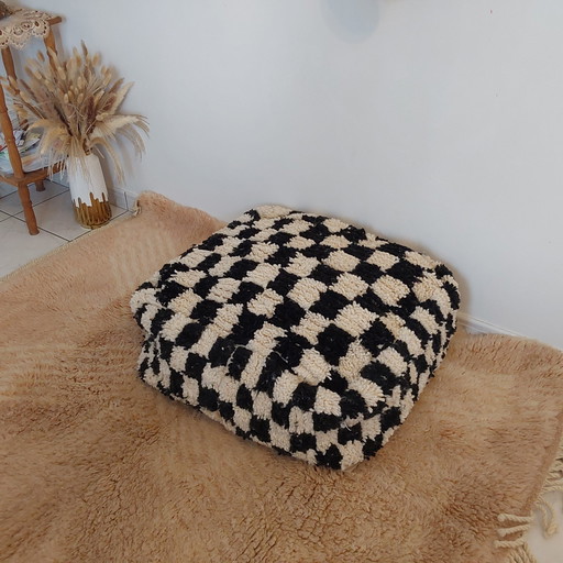 Berber cushion