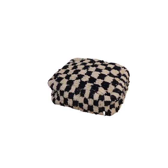 Image 1 of Berber cushion