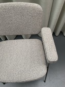 Artifort Moulin dining room chair - with arms
