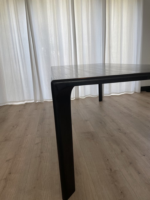 Artisan Lotte dining table