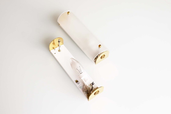 Image 1 of 2 lampade da parete vintage in ottone e opalino