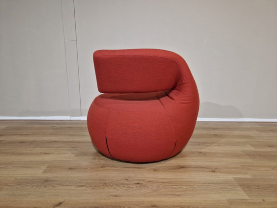 Image 1 of Leolux Gisa Swivel Armchair Red Fabric Jane Worthington New Condition