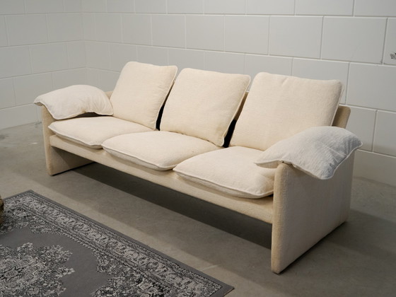 Image 1 of Leolux (Bora Bora) | Design 3 Seater Sofa | Teddy White Beige