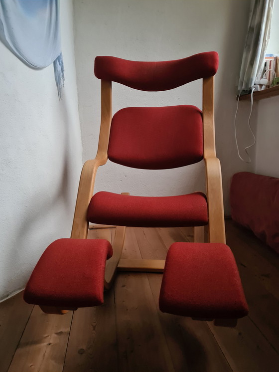 Image 1 of Stokke Variér Gravity Red armchair