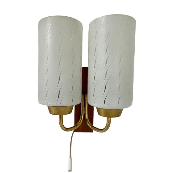 Image 1 of Vintage - Mcm - Lampe murale / applique avec deux ampoules - Verre, laiton et bois de teck