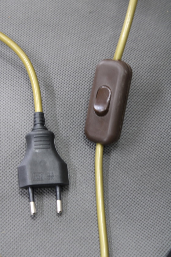 Image 1 of Lámpara de mesa de cerámica restaurada de la década de 1940 con pantalla de vidrio