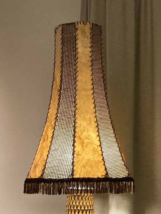 Image 1 of Lampshade Large Retro