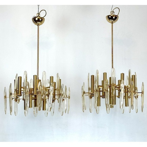Image 1 of Pair of vintage brass and glass chandeliers by Sciolari, Italy 1970