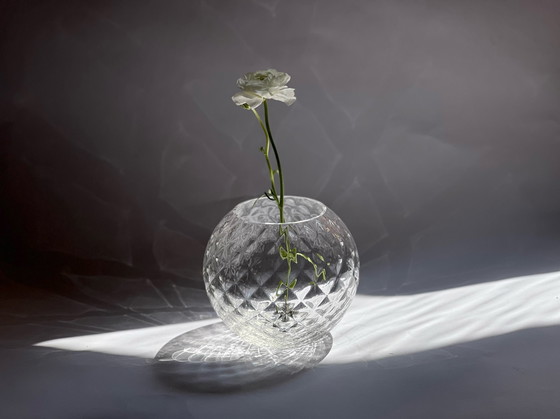 Image 1 of Dahlia vase - crystal