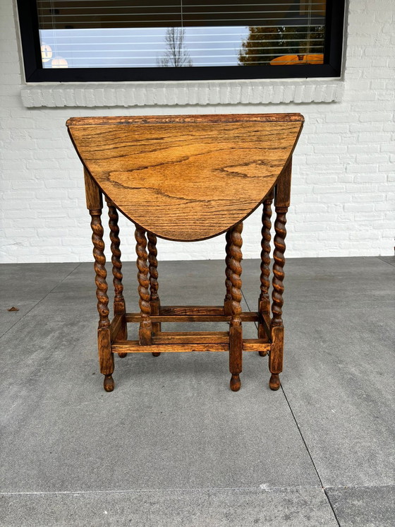 Image 1 of Gateleg Drop Leaf Table - Oak 