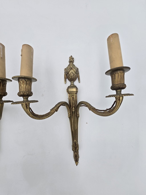 Pair Of Antique Bronze Wall Lights Louis Xvi Style