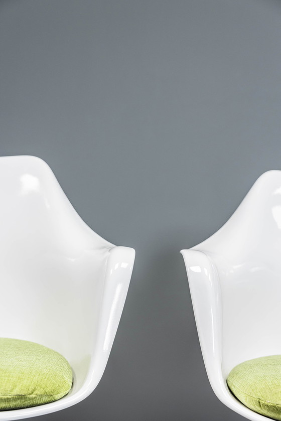 Image 1 of Tulip armchair, 4x