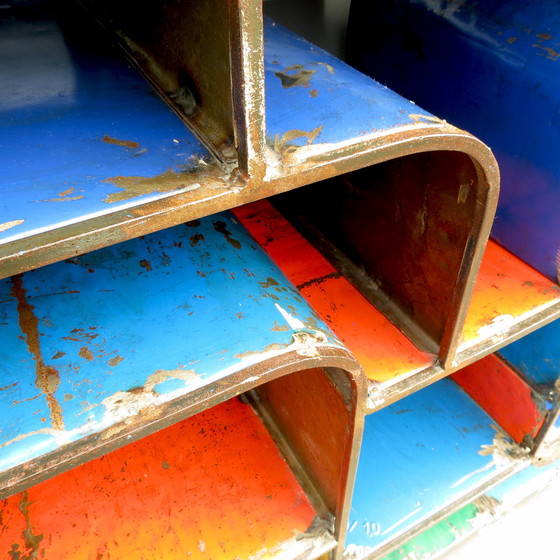 Image 1 of Étagère brutaliste