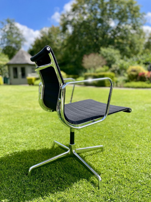 Vitra Ea 108 Hopsak Nero