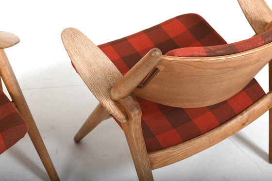 Image 1 of Early Pair CH-28 Oak Easychairs by Hans J. Wegner