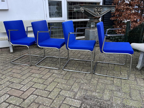 Image 1 of Artifort Max cantilever chairs, Toine vd Heuvel